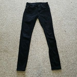 Low rise skinny black jeans